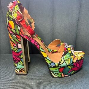 BAMBOO Stained Glass Floral Platform Heels